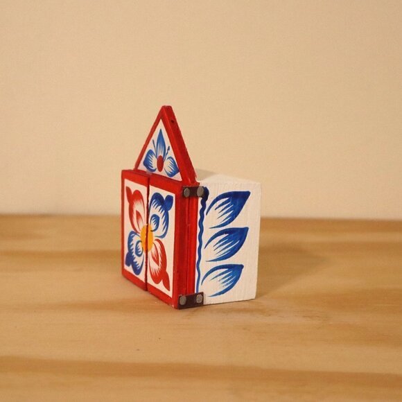 Nativity Scene Miniature Diorama Retablo‎ Wood Box 3" Tall - Picture 7 of 9